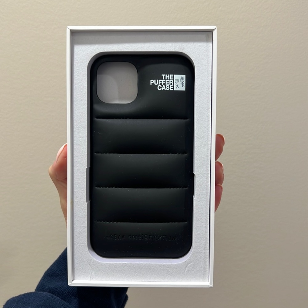 Urban Sophistication black puffer case.